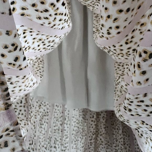 Elegant Cream Polka Dot Skirt Size Medium - Picture 5 of 9